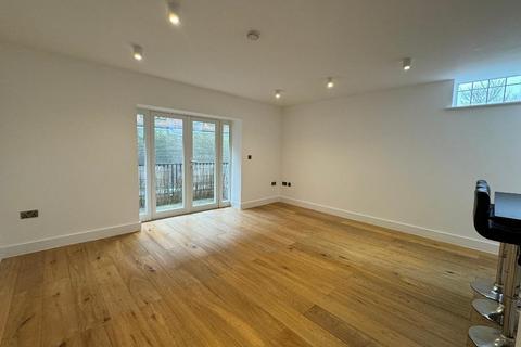 4 bedroom apartment to rent, Stanford Avenue, St Augustine Apartments, Brighton, BN1 6EA