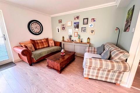 52 Billing Road, Brafield On The Green, Northampton, NN7 1BL
