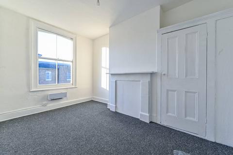 3 bedroom flat to rent, Highbury Park, Islington, London, N5