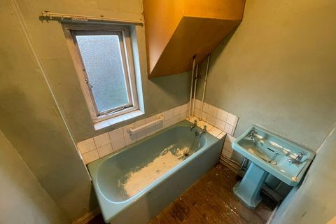 111 Devana Road, Leicester, LE2 1PL