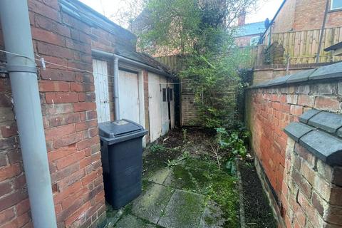 111 Devana Road, Leicester, LE2 1PL