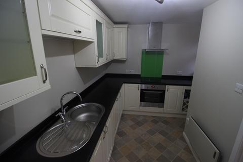 2 bedroom flat to rent, Cobblers Close, Farnham Royal SL2