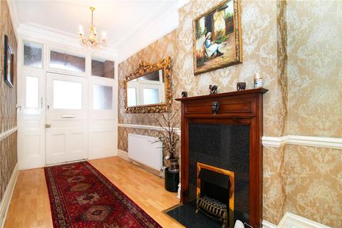 5 bedroom semi-detached house for sale, Roehampton Lane, London, SW15