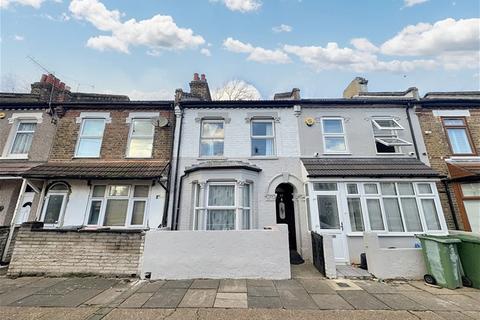 4 bedroom house to rent, Dongola Road, Plaistow