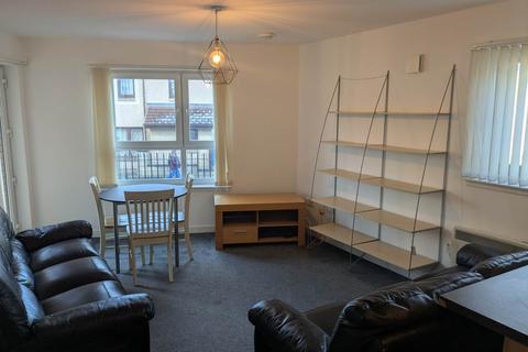 2 bedroom flat to rent, 81 Bellfield Street, Dundee,