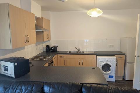 2 bedroom flat to rent, 81 Bellfield Street, Dundee,