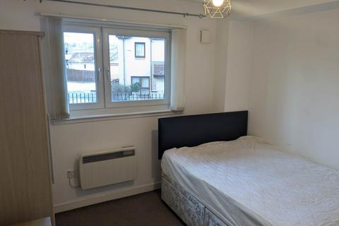 2 bedroom flat to rent, 81 Bellfield Street, Dundee,