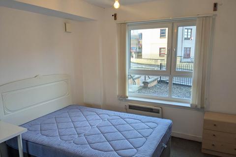 2 bedroom flat to rent, 81 Bellfield Street, Dundee,