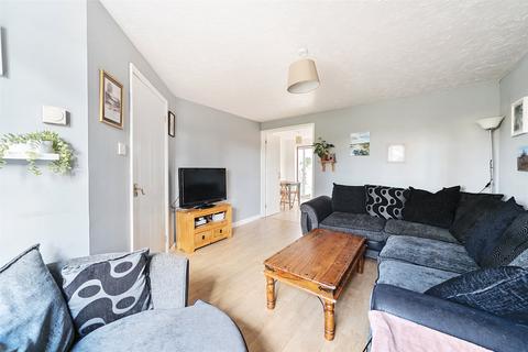 4 bedroom end of terrace house for sale, Grenville View, Cotford St. Luke, Taunton, Somerset, TA4