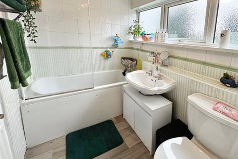 2 bedroom maisonette for sale, Cloverfield, Harlow, Essex, CM18