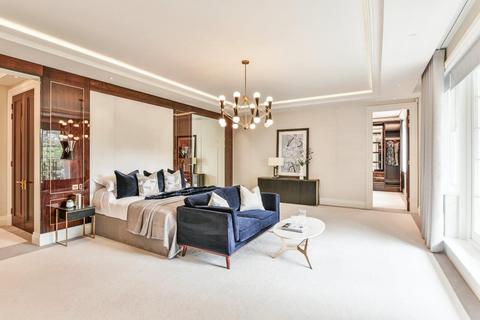 8 bedroom detached house to rent, The Bishops Avenue, Hampstead Garden Suburb, London, N2