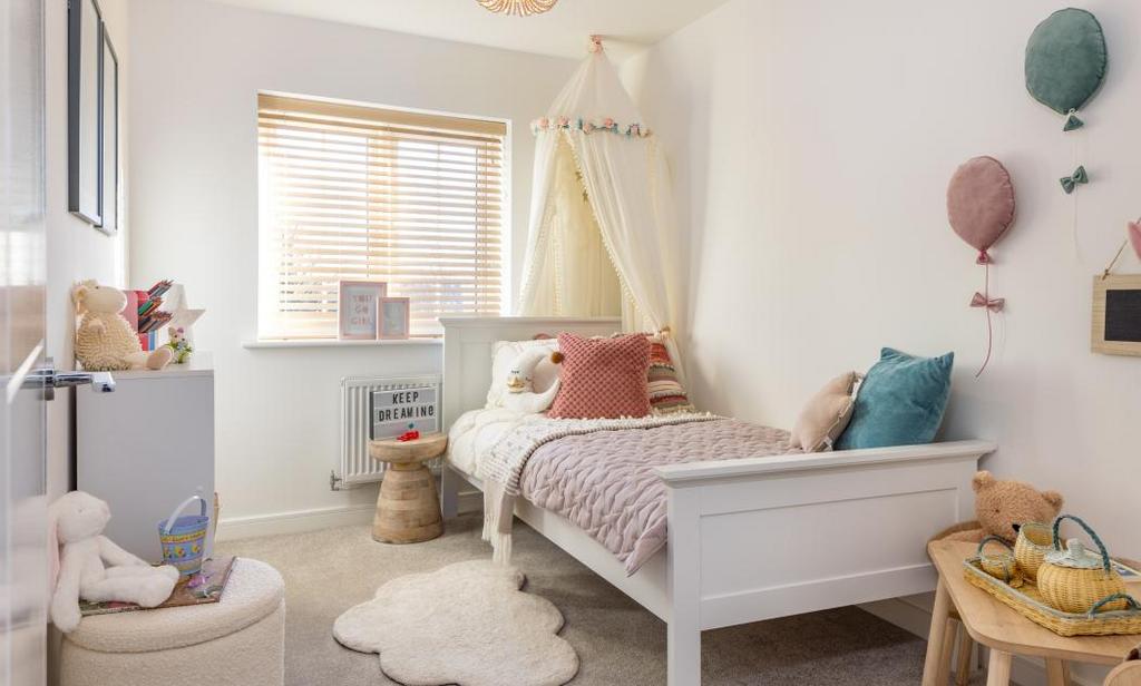Dandara - Sant Silian - The Ebbw, Home 125