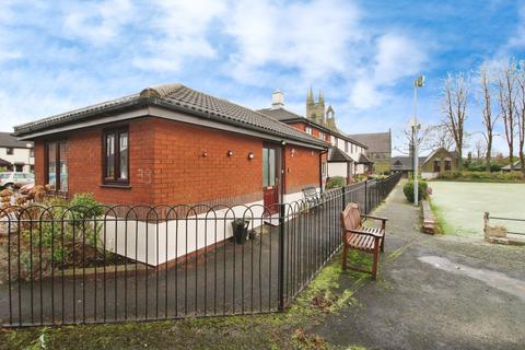 1 bedroom bungalow for sale, Devonshire Court, Chorley PR7