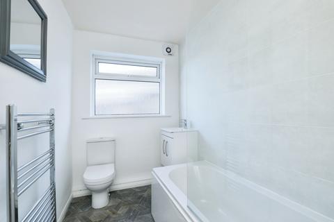 12 Broom Grove, South Anston, Sheffield, S25 5GP
