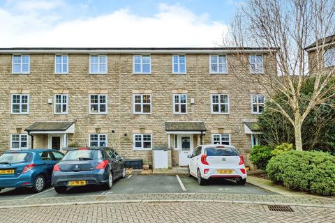 3 bedroom terraced house to rent, Stonemere Avenue, West Yorkshire OL14