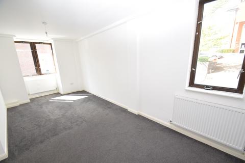 2 bedroom apartment to rent, Priory Road, Buckinghamshire HP13