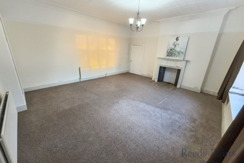 3 bedroom apartment to rent, Idlerocks, Stone ST15