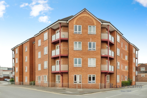 2 bedroom apartment to rent, Hassell Street, Staffordshire ST5