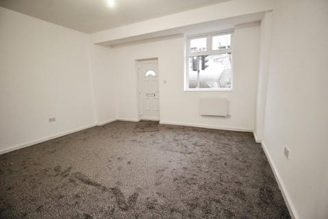 3 bedroom end of terrace house for sale, Gorton Road, Greater Manchester SK5