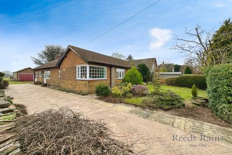 3 bedroom bungalow for sale, Mill Lane, Selby YO8