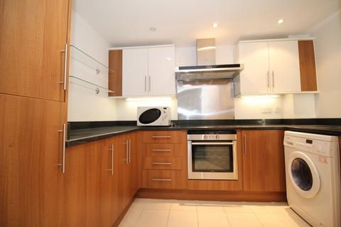 2 bedroom flat to rent, Beckingham Metro Station Road, Surrey TW20