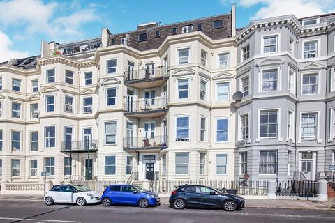1 bedroom flat to rent, Eversfield Place, East Sussex TN37