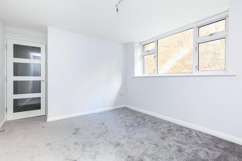 1 bedroom flat to rent, Eversfield Place, East Sussex TN37