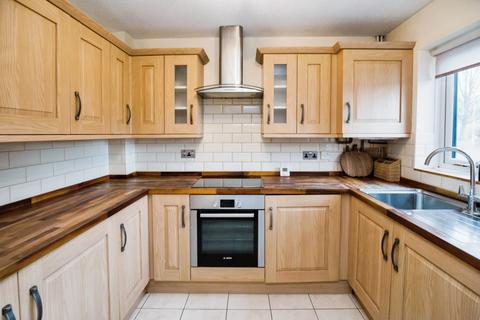 2 bedroom end of terrace house for sale, Victoria Road, Shropshire SY11