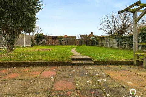 3 bedroom bungalow to rent, St. Michaels Avenue, Kent CT9