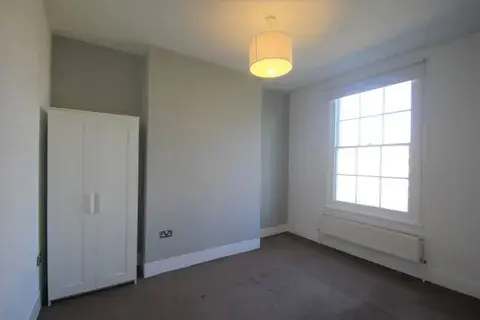 2 bedroom flat to rent, Sussex Way, Holloway, N7