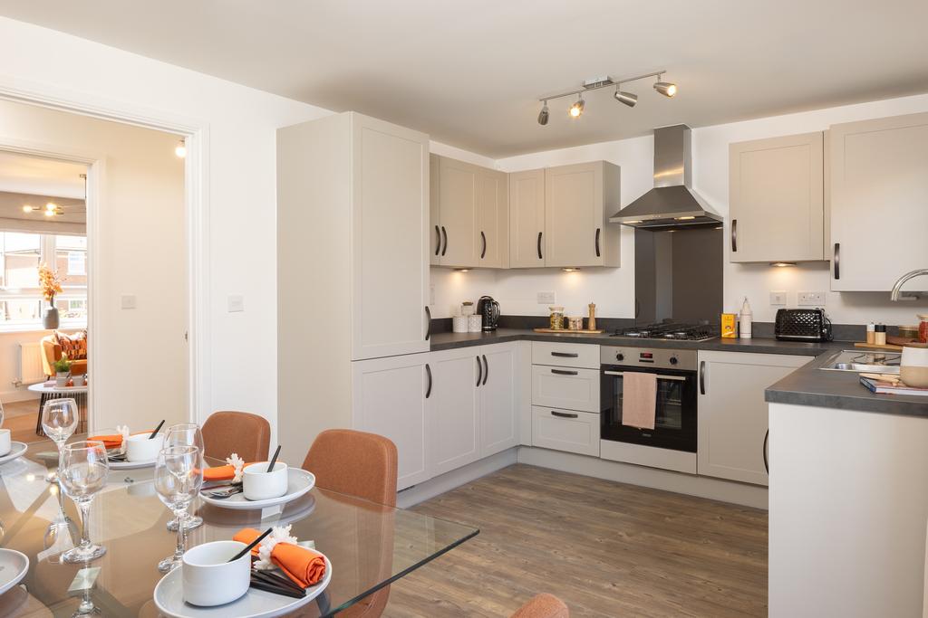 Kitchen and dining area in a 3 bed Ellerton