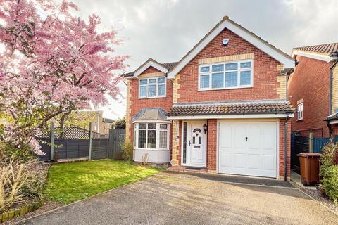 4 bedroom detached house for sale, Caldecote Close, Rainham, Gillingham