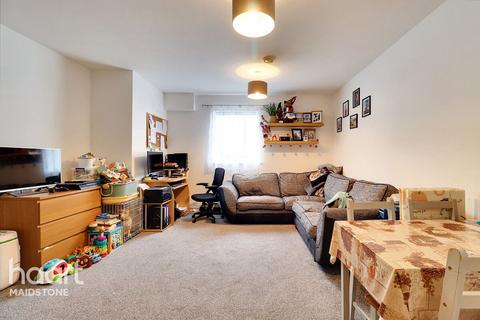 1 bedroom apartment for sale, Kingfisher Meadow, Maidstone