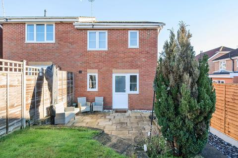 3 bedroom semi-detached house for sale, Honeysuckle Way, Hampshire SO53