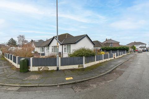 3 bedroom semi-detached bungalow for sale, Holly Road, Penketh, WA5