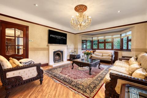 undefined, Chigwell IG7