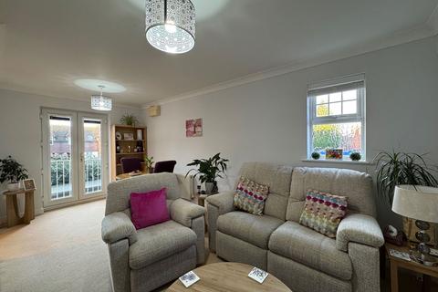 2 bedroom retirement property for sale, Russell Road, Newbury RG14