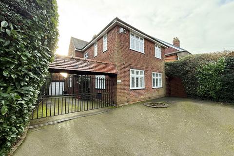 4 bedroom detached house for sale, Shawhurst Lane, Hollywood