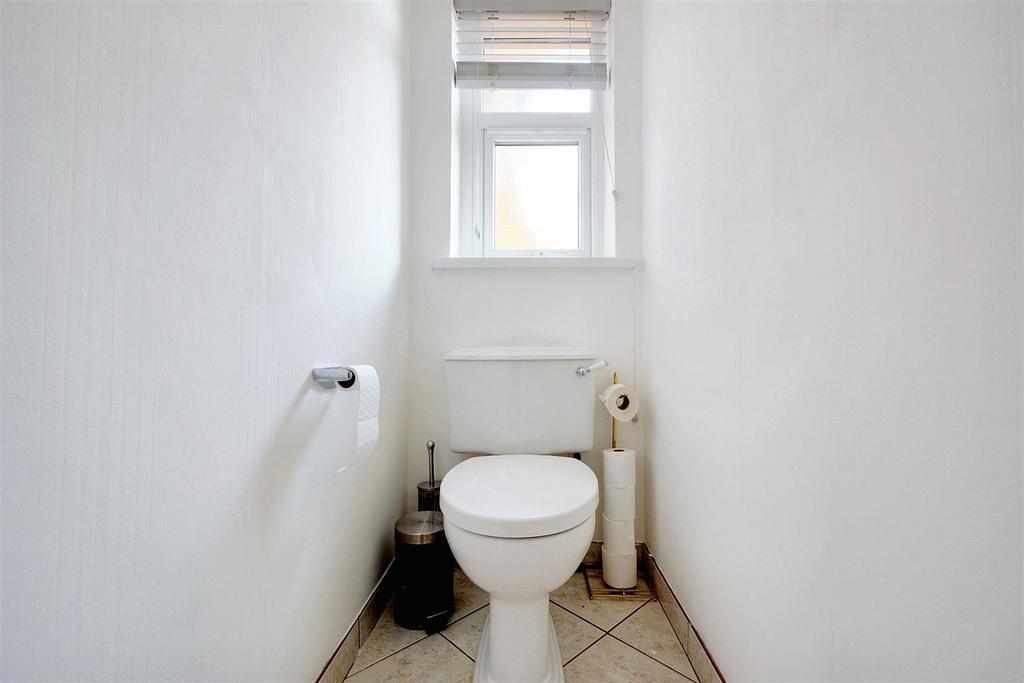 Upstairs WC.jpeg
