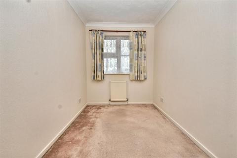 2 bedroom terraced house for sale, Collingwood Close, Eastbourne