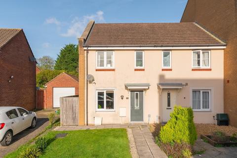 2 bedroom end of terrace house for sale, St. Lucia Crescent, Horfield