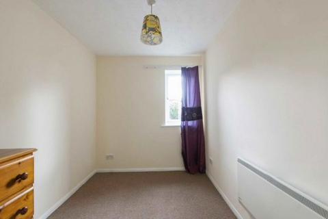 2 bedroom flat to rent, Sundew Court, Wembley HA0