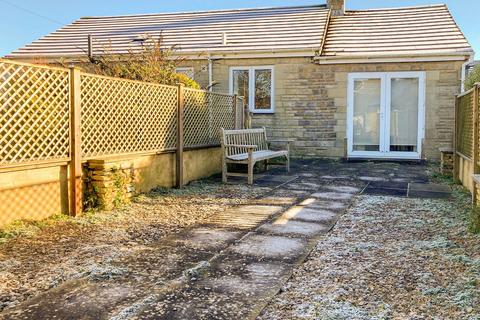 2 bedroom detached bungalow for sale, van der Breen Street, Bisley