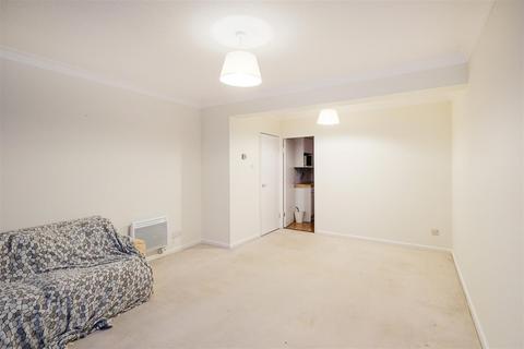 1 bedroom flat to rent, Gowan Lea