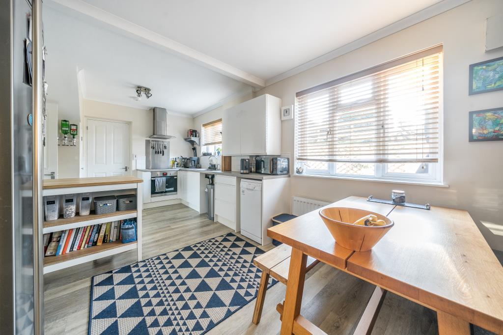 Kitchen / Dining