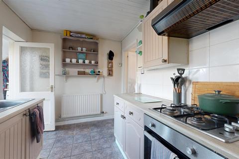 3 bedroom semi-detached house for sale, Victoria Road, Portland