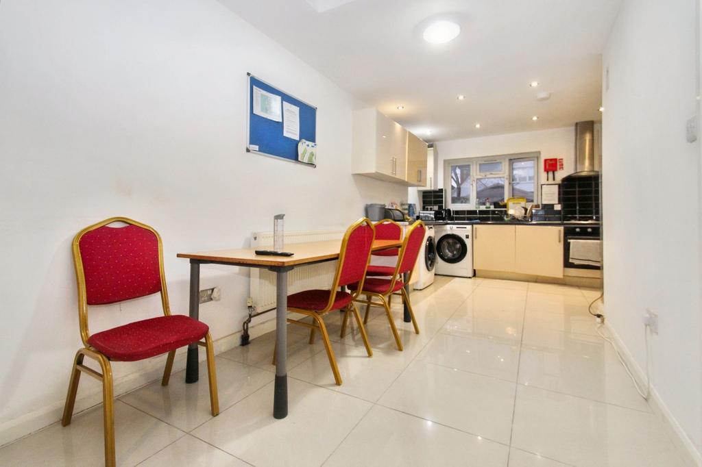 Kitchen/Living Room