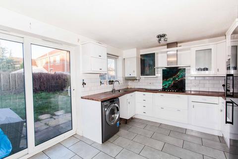 3 bedroom semi-detached house for sale, Sycamore Avenue, Creswell, S80