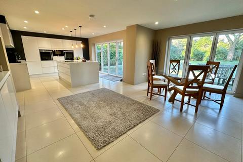 5 bedroom detached house for sale, Sandy Lane , CAMBERLEY GU15