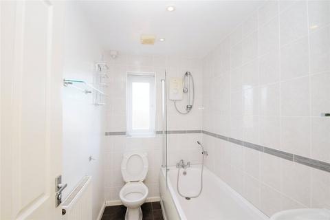 17 Coxwold Grove, Hull, HU4 6HH